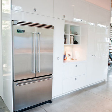 Venice Modern Kitchen