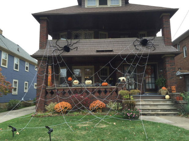 Houzz Users Share Their Outdoor Halloween Decorations