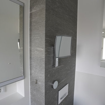 Aus einem Badezimmer wird ein Duschbad der extra Klasse