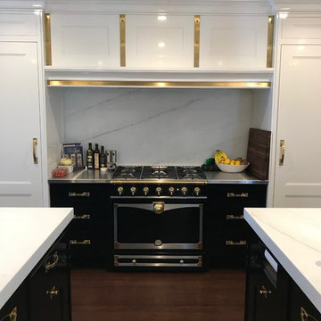 Beautiful High Gloss Kitchen Cabinets