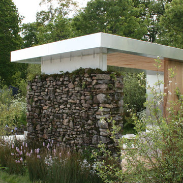 Waterford Harvest Design - detail of supporting stone wall