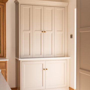 Classic In-Frame Shaker & Walk-in Pantry and Media Wall – Nazeing, Essex