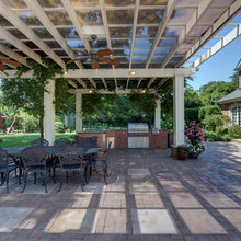 Outdoor Kitchens
