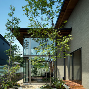 他の地域のモダンスタイルのおしゃれなデッキ (日よけなし) の写真