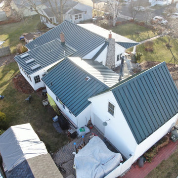 Milford, CT - Aluminum Standing Seam
