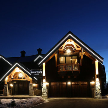 Snowpeaks Lodge