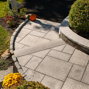 Salt and Pepper Granite Walkway and Steps with Cobblestones Border