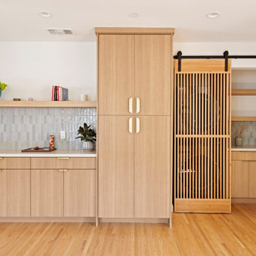mid-century meets transitional home in Glendale, CA