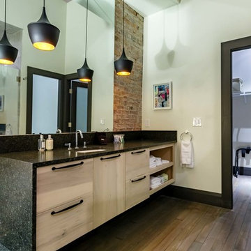 Printers Alley Lofts; Writer's Loft