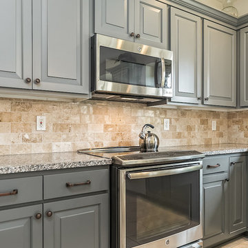 Transitional Kitchen Remodel Done in a Two Tone Color