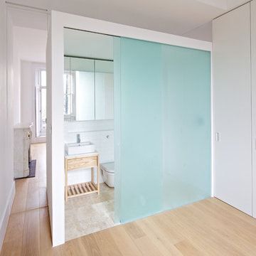 Modern Bathroom