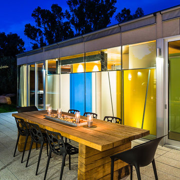 Contemporary Patio