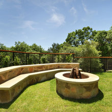 fence around tennis court/pool