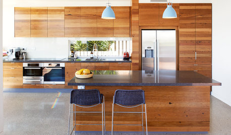My Island Home: 10 Kitchen Islands for Families