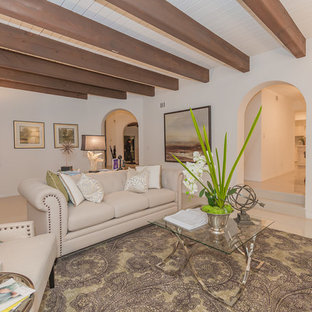 Kaminsims Schwarz - The Reading Chair