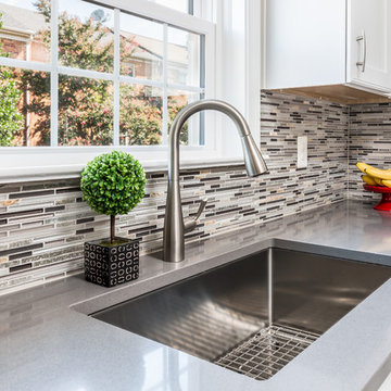 Townhouse Kitchen in Del Rey Neighborhood, Alexandria, VA