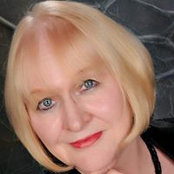 Author Elaine Meece's photo