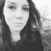 Myna Bird's photo