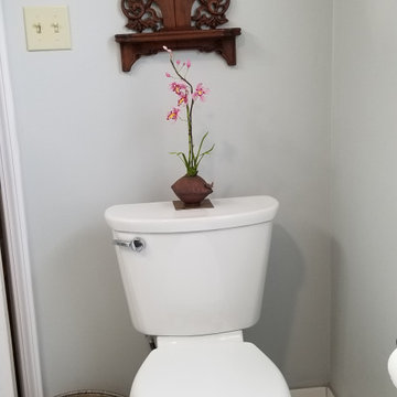 Petite Bathroom