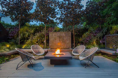 Contemporary garden in Hampshire.