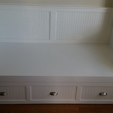 Beaded Inset Trundle Bed
