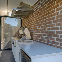 White & Stainless Thornbury - BBQs