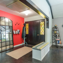 wall hangings/ mirrors