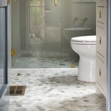 Girl's Bathroom