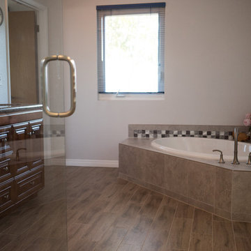 San Marcos Master Bathroom Remodel with Soaking Tub
