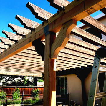 REASONS WHY YOU SHOULD BUILD A PERGOLA