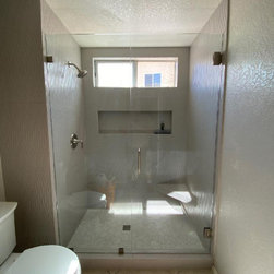 Katerine - Temecula - Shower Doors