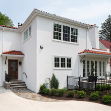 Example of mullion/framing elements of window in white