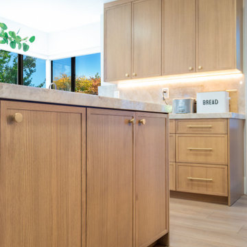 Wheat Oak Slim Shaker