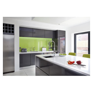 Glass Splashbacks in Kitchens - Modern - Kitchen - Belfast - by DIY Splashbacks | Houzz