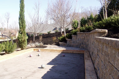 Inspiration for a traditional landscaping in Other.