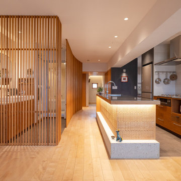 縦格子の壁が印象的な府中Sさんの家 %