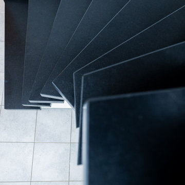 Treppenrenovierung auf Empfehlung des Fliesenlegers