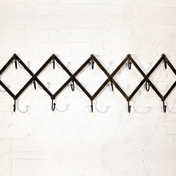 Adjustable Scissor Coat Rack