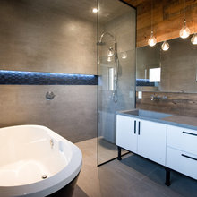 6826 Bathroom