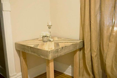High top Rustic patterned table