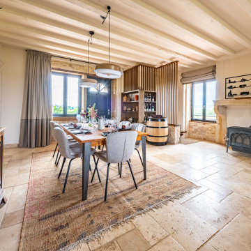 Design d'espace & Décoration Batisse de 220m2 pour transformation en Gite