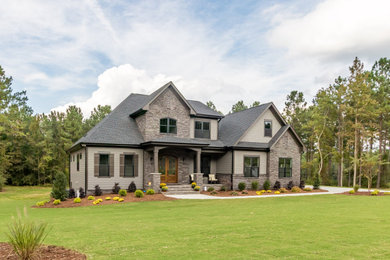 Home design - craftsman home design idea in Raleigh
