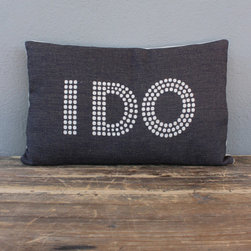 i do pillow - Decorative Pillows