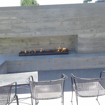 Outdoor Custom Fireplaces
