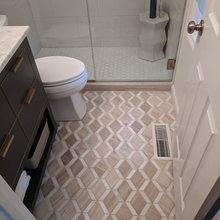 Main Floor Full Bath