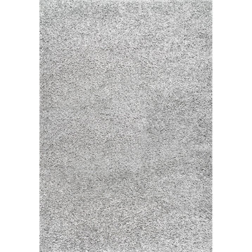 Nuloom Cozy Soft and Plush Solid Easy Shag Area Rug, Silver 5'3"x8'