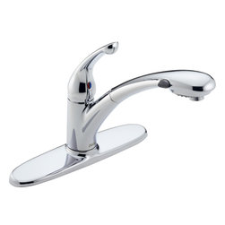 Delta Signature&trade; Single Handle Pull- Out Kitchen Faucet - Kitchen Faucets