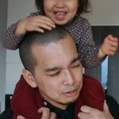 Ken Uchiyamas foto