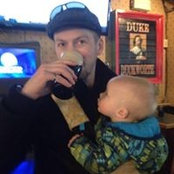 Jonas Roberts's photo