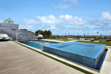 Pool - contemporary pool idea in Orange County